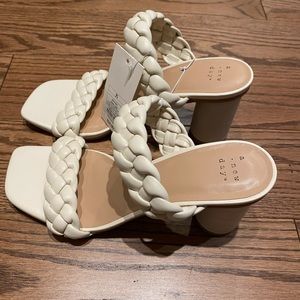 A New Day- Womens Basil Heel